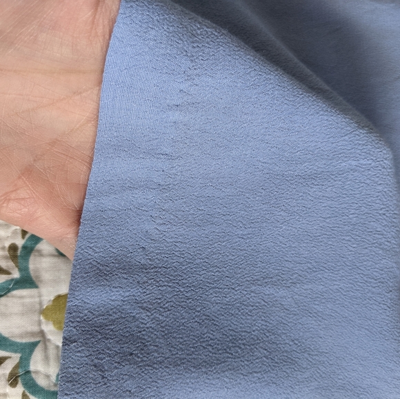 Women's v-neck blouse - Picture 4 of 4